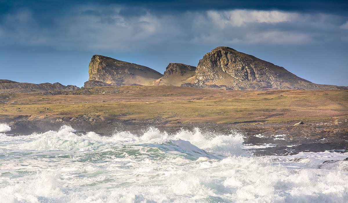 sleeping-giant-saligo-bay Sleeping Giant Saligo Bay (Sydney Opera House Rocks)
